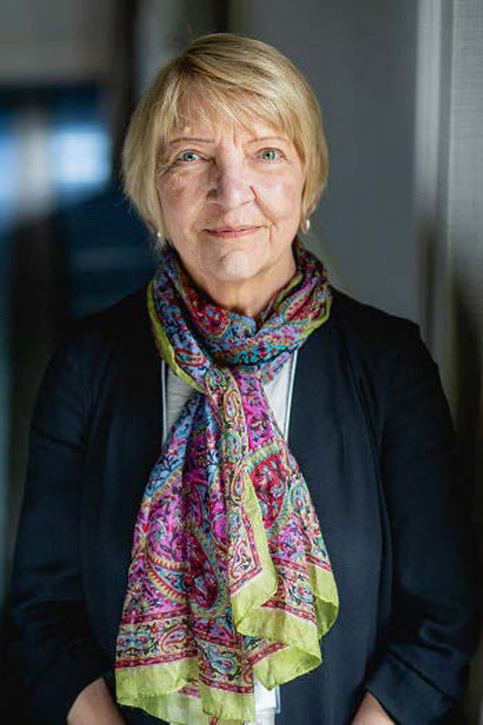 Lynn Bueckert
